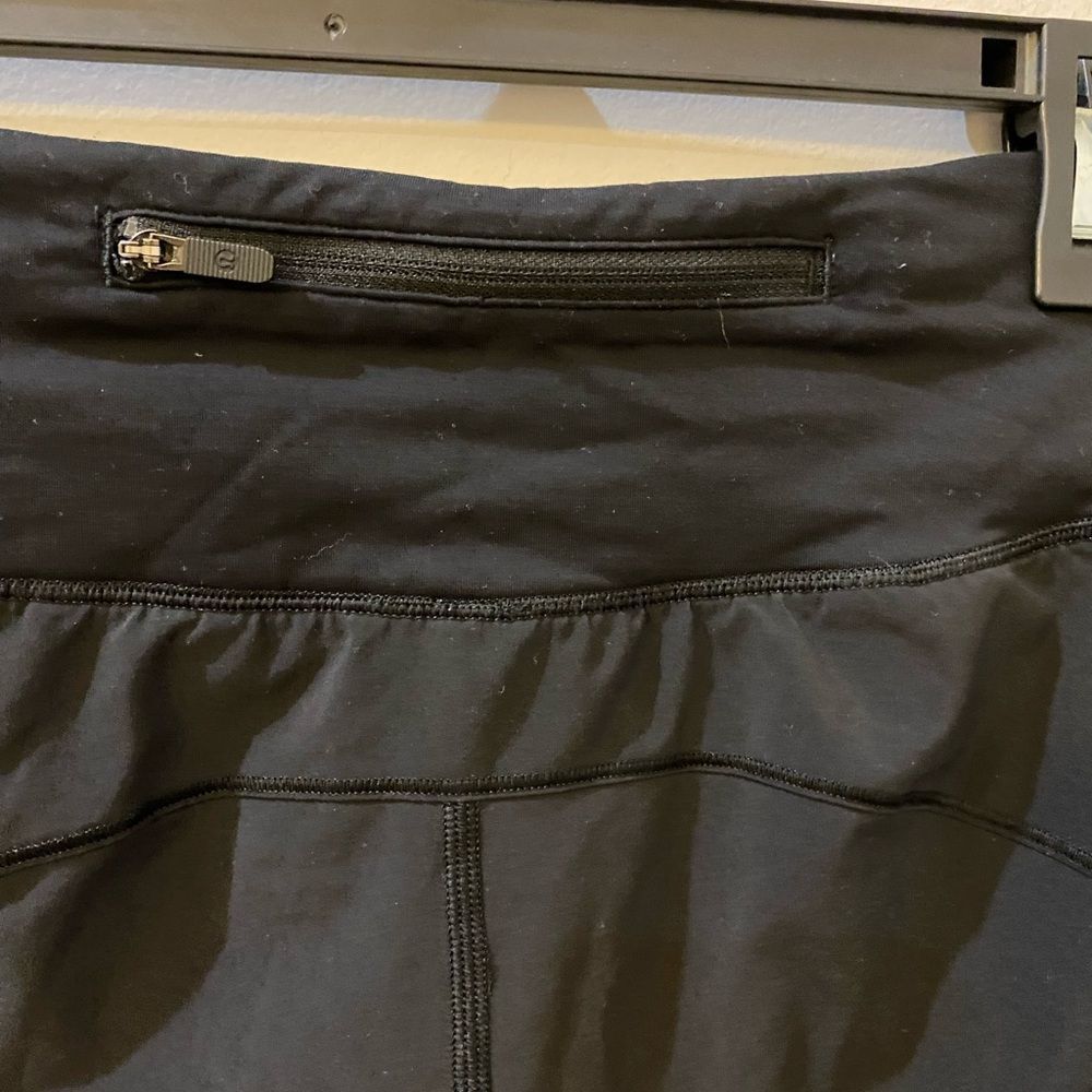 lululemon Real Quick Short Black Women Size 6 - Picture 7 of 10